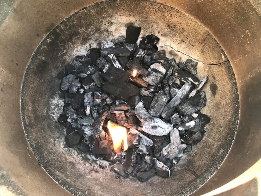 How To Light The Big Green Egg Without The Electric Starter 4 Ways 