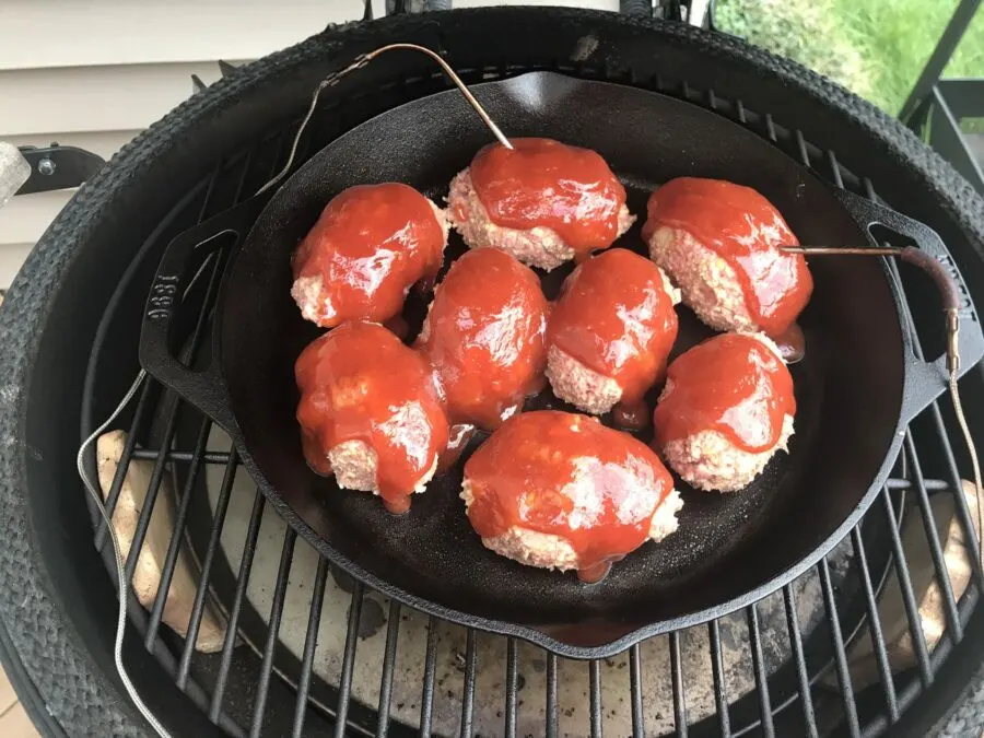 Smoked Mini Cheddar Meatloaves Place on BGE e1614805382536