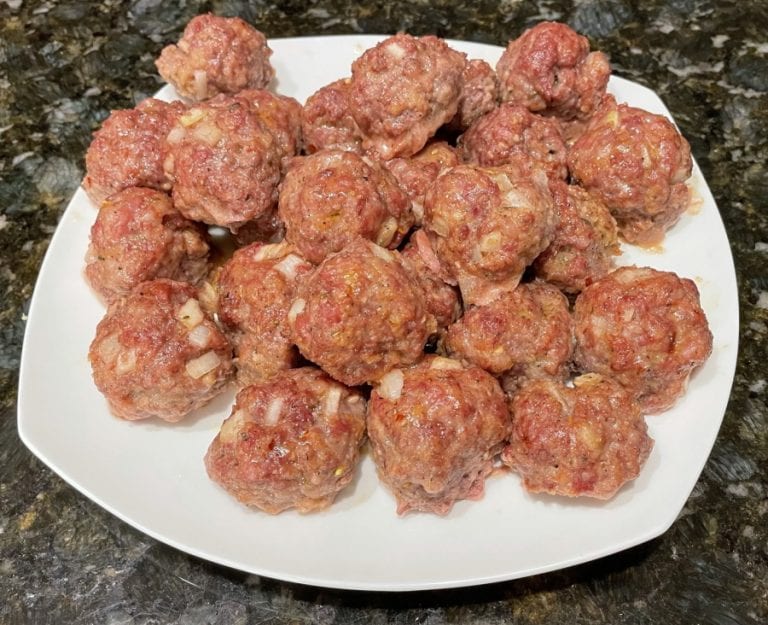 Own-Homemade-Smoked-Meatballs-Plated