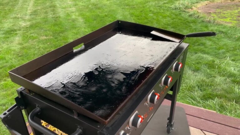 How to Clean Blackstone Griddle Rust: Step-by-Step Guide - My Backyard Life