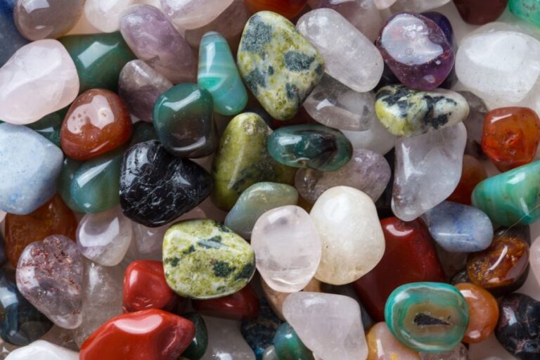 Simple Tips to Polish Rocks (Without Using a Tumbler) My Backyard Life