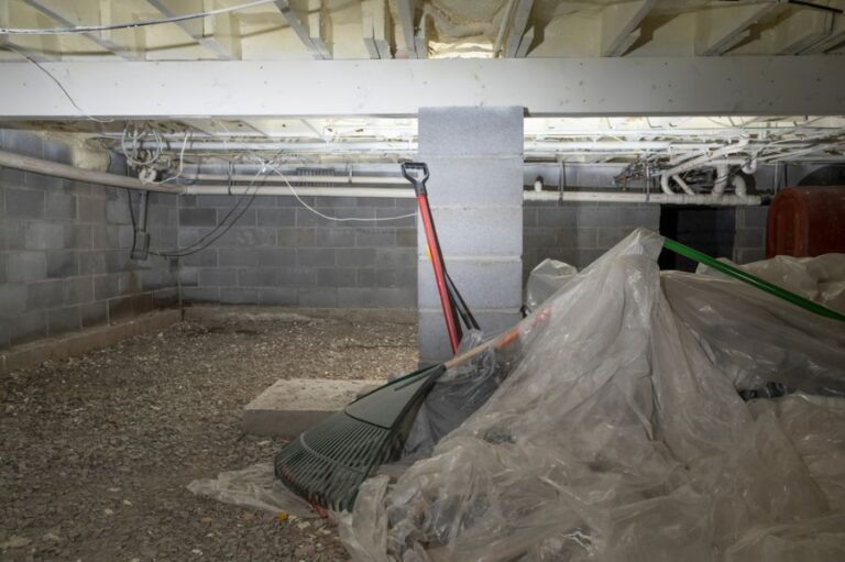 Basement Crawl Space With Spray Foam Insulation