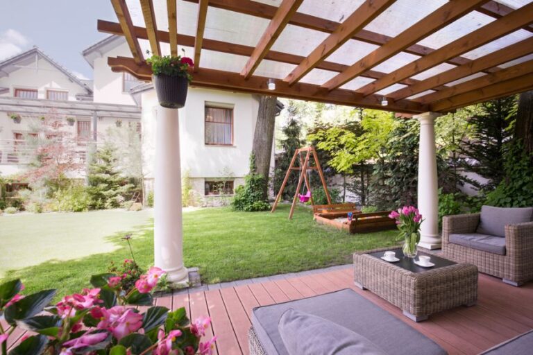 Pergola With Roof Covering Relaxing Deck Area