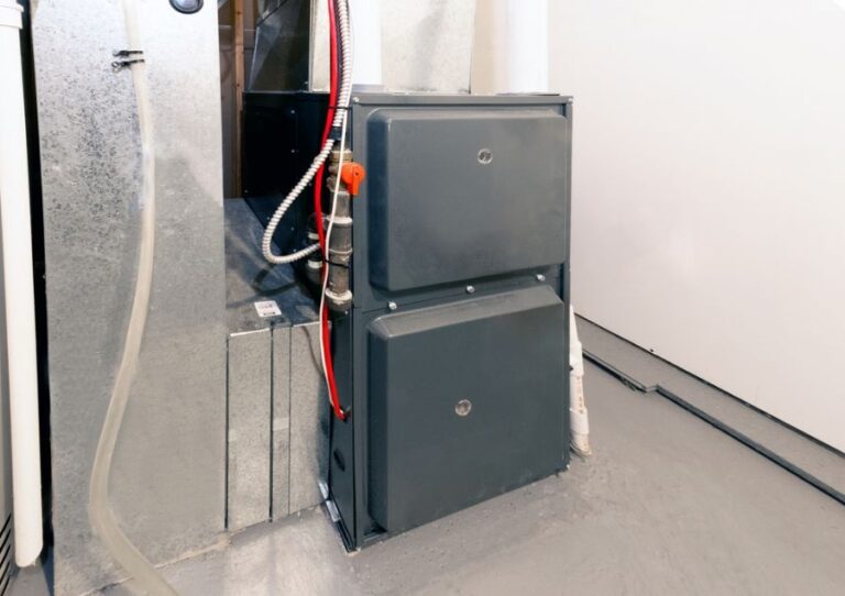 Home Energy Efficient Furnace in the Basement