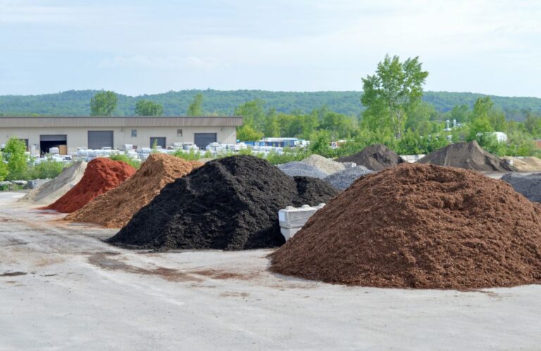 Buying Mulch in Bulk